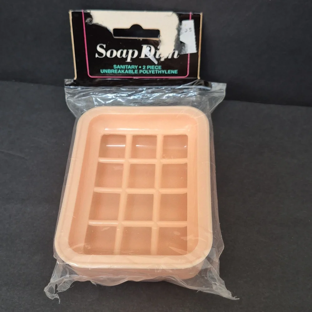 Vintage 80's Hutzler Plastic Soap Dish w/ Saver Insert Granny Cottage Coastal